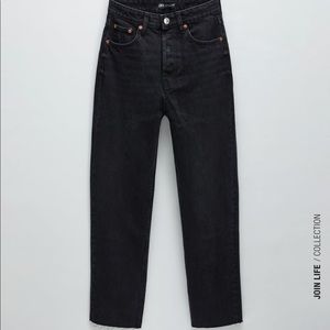 SALE!! Zara High Rise Straight Jeans Black Size 6
